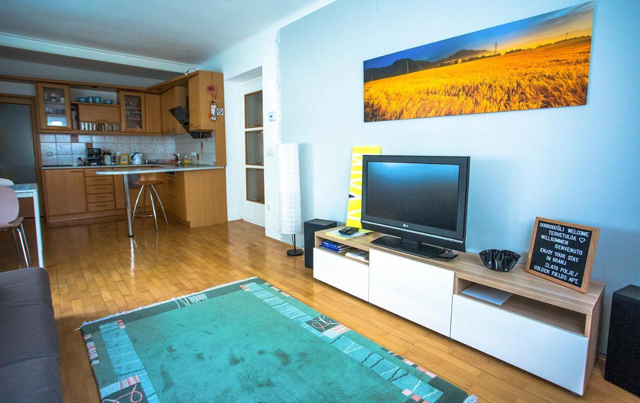 Goldenfields Apartment 크란 외부 사진
